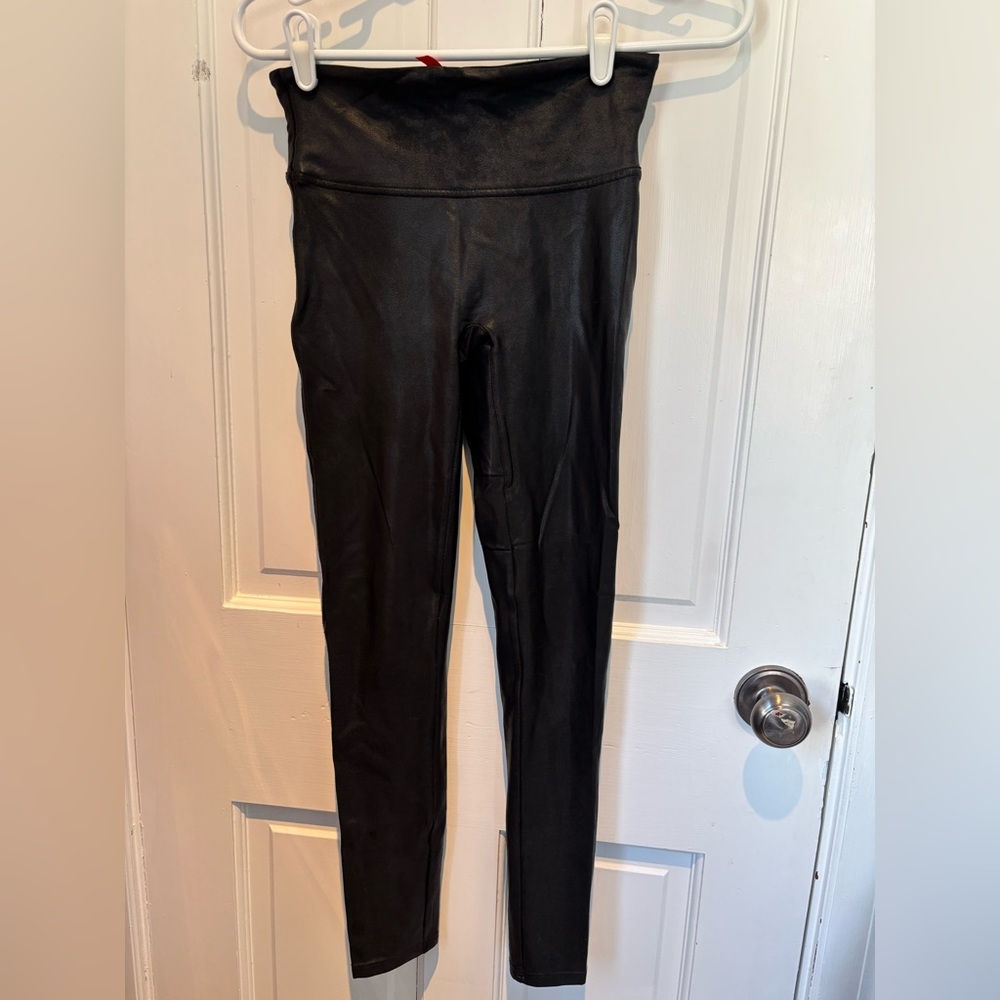 Spanx leggings black size small